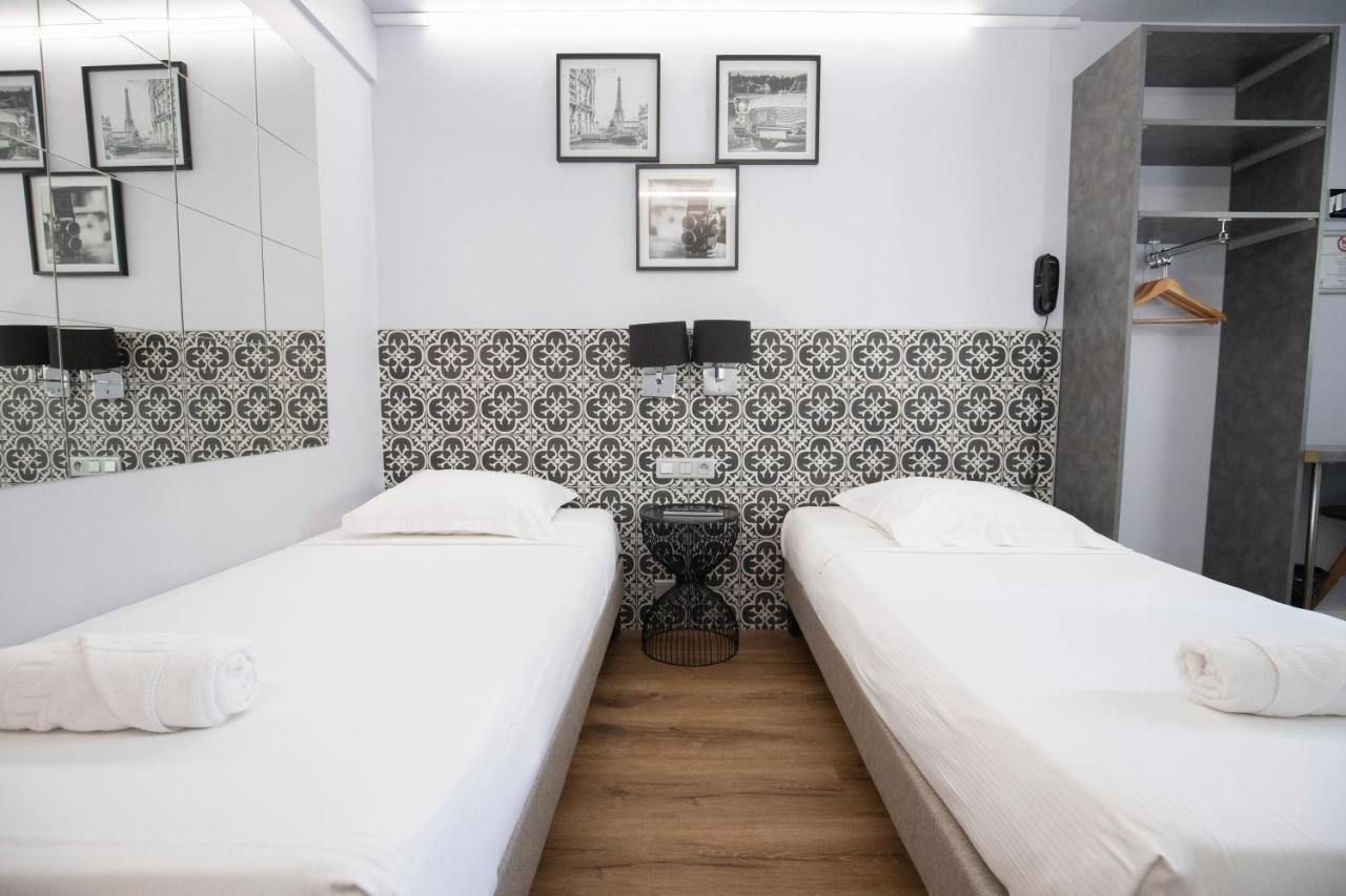 Wink Hotel Juvisy Esterno foto