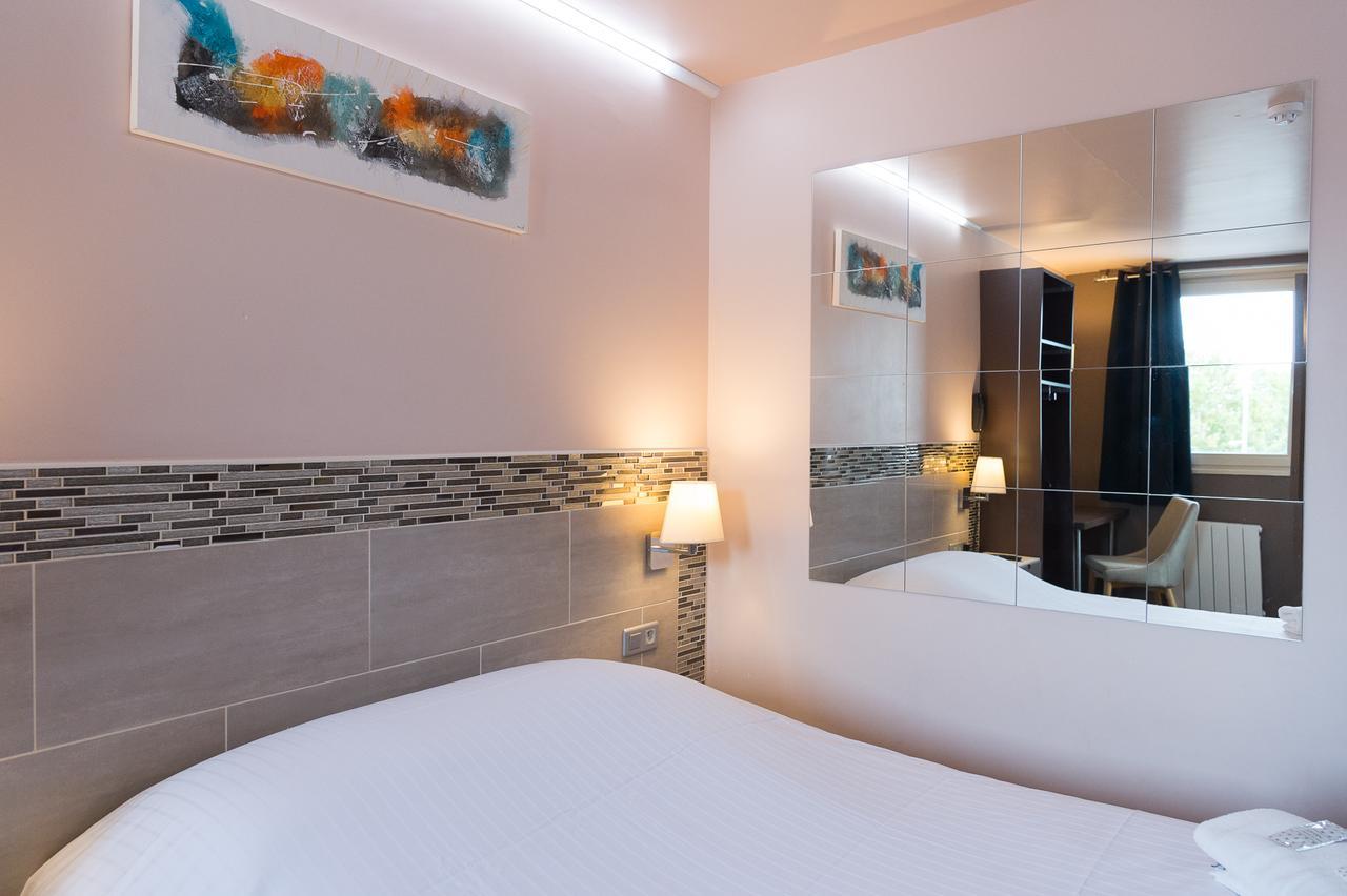 Wink Hotel Juvisy Esterno foto
